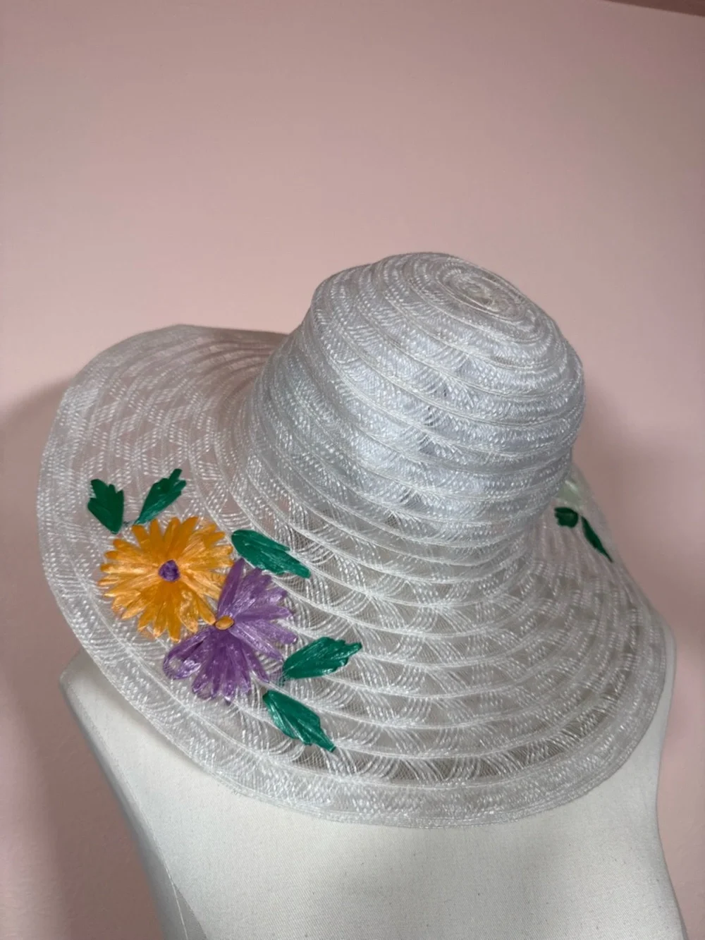 Vintage 1970's White Lace Embroidered Flower Wedding floppy SunHat Derby - Picture 10 of 16